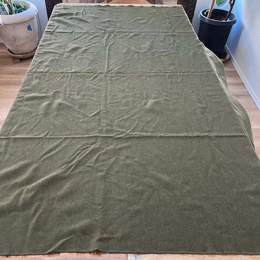 Military Style Wool Blanket Olive Green 64" x 77"